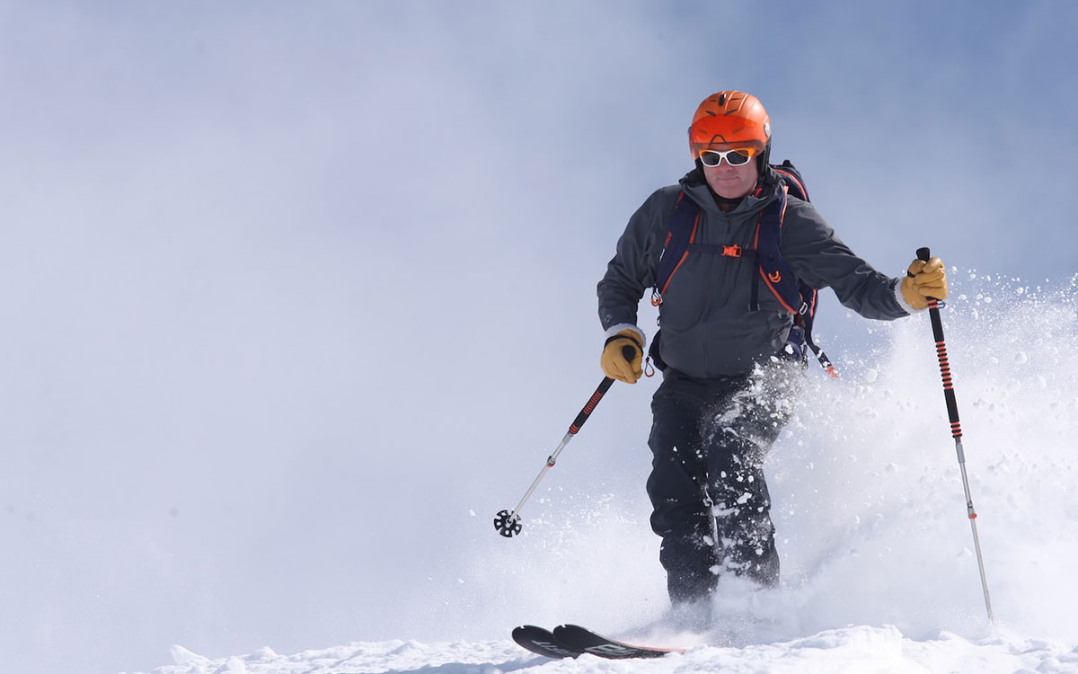 sunglasses with side shields for skiing